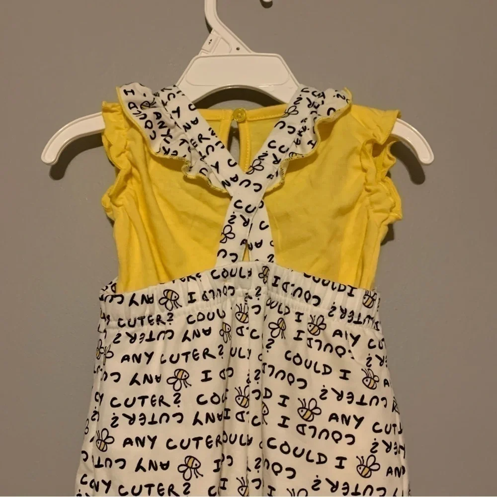 NWT. DISNEY Winnie The Pooh Overall Set
